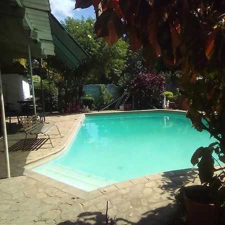 Fish Eagle Backpackers Hostel Lusaka Ngoại thất bức ảnh