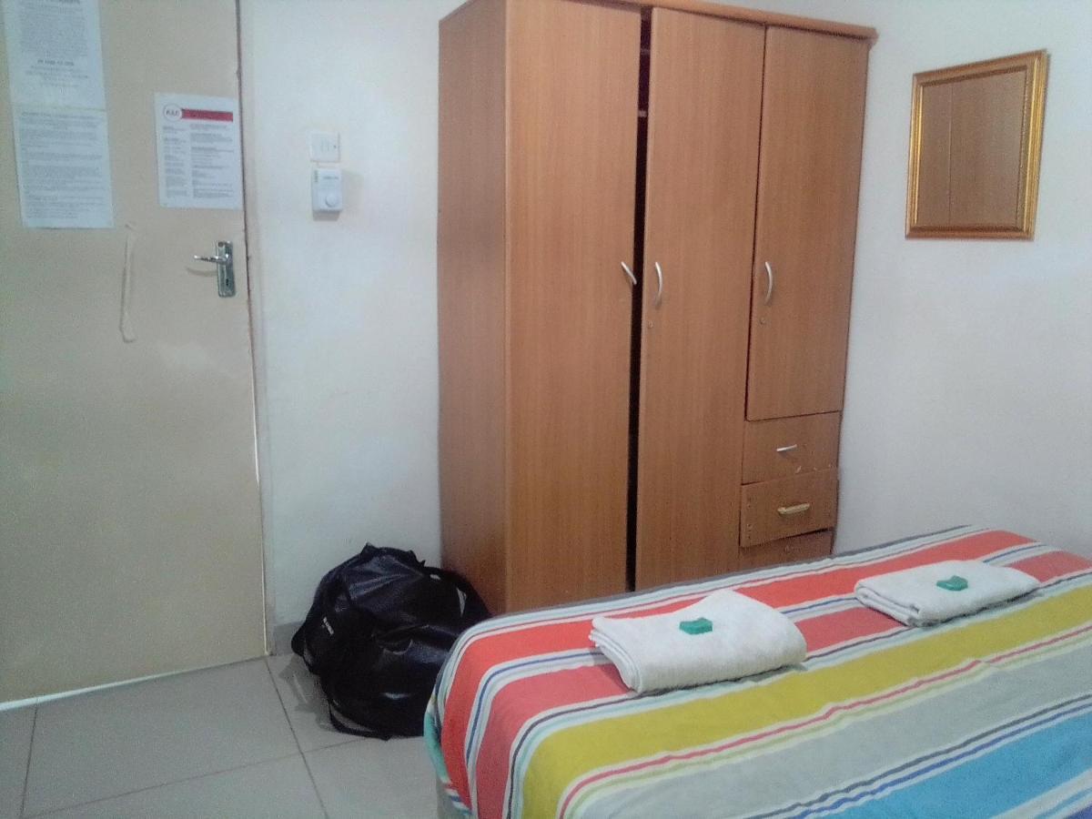 Fish Eagle Backpackers Hostel Lusaka Ngoại thất bức ảnh