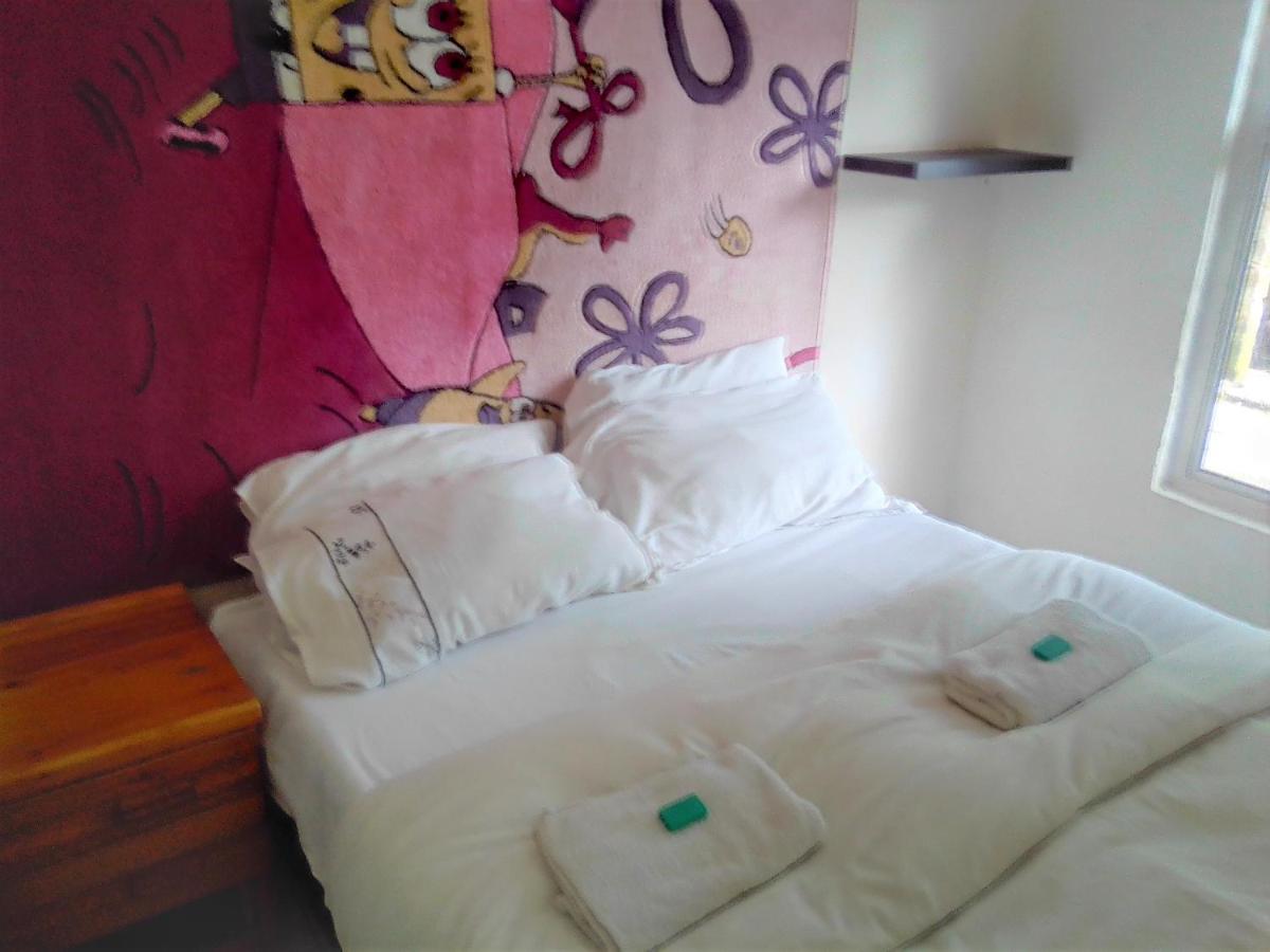 Fish Eagle Backpackers Hostel Lusaka Ngoại thất bức ảnh